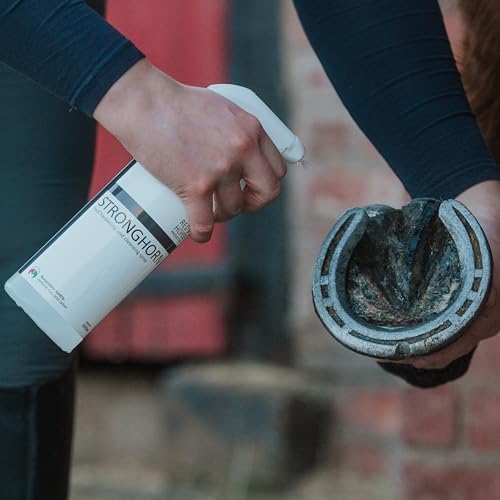 Stronghorn Hoof Hardener - Horse Hoof Hardener & Cleansing Spray (500ml) | Sole Strengthening Formula | Non-Caustic Spray for Soft Soles & Weak Horn | Formalin-Free