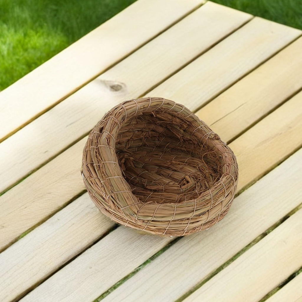 BESTonZON Woven Straw Chicken Coop Nest Handmade Bird Nest for Laying Eggs Bedding for Home Farming