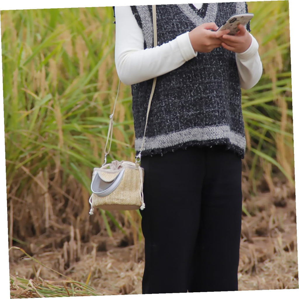 Hamster Carrier Bag Portable Small Animal Carrier with Ventilated Gauze Straw-Woven Appearance Travel Carry Bag for Outdoor Use 5.51 X 5.51 X 4.72 in