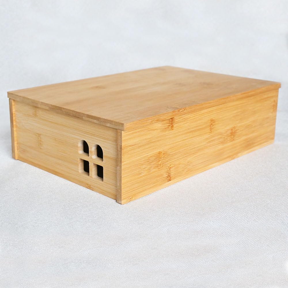 0.3" Thick Bamboo Hamster Maze, Pre-Assembled 6-Room Multi-Chamber House, Safe One-Piece Hideaway, No-Moving-Lid Wooden Habitat for Dwarf Hamster, Mouse, 12.2 x 8.4 x 3.6 in, Medium