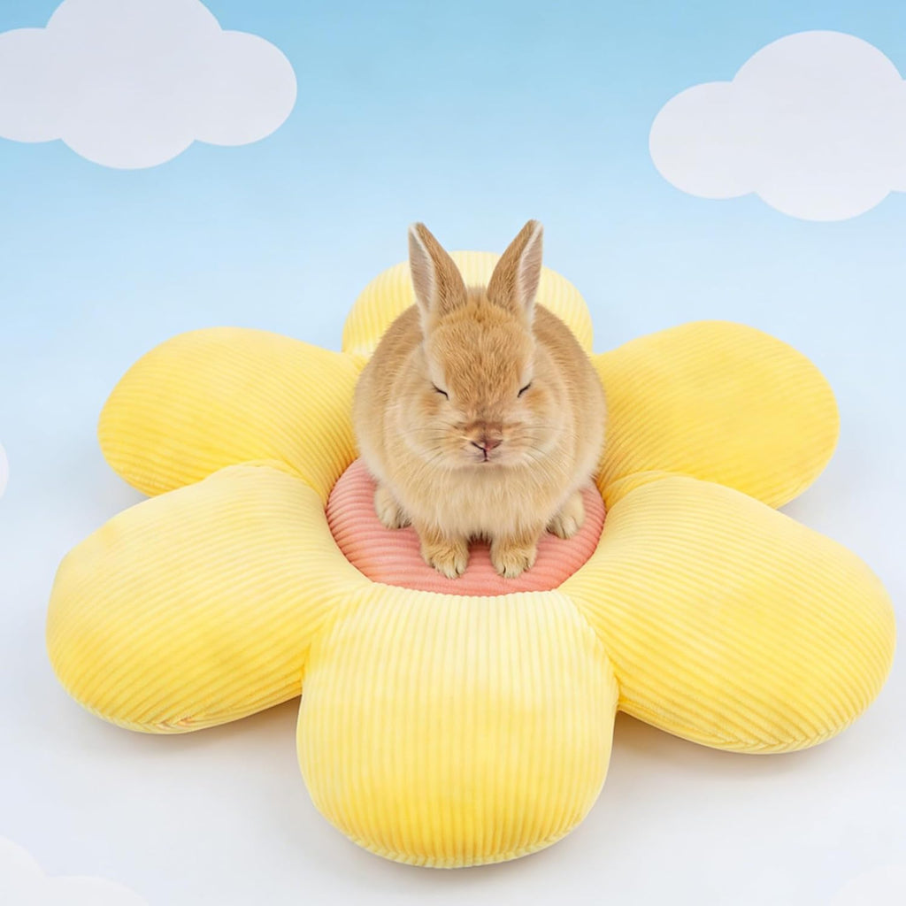 Rabbit Bed Mat, 14.9"X14.9" Soft Flower Shaped Bunny Bed, Washable Daisy Bunny Mat Double-Sided Reversible Plush Mat for Rabbit, Bunny, Cats, Dogs Yellow