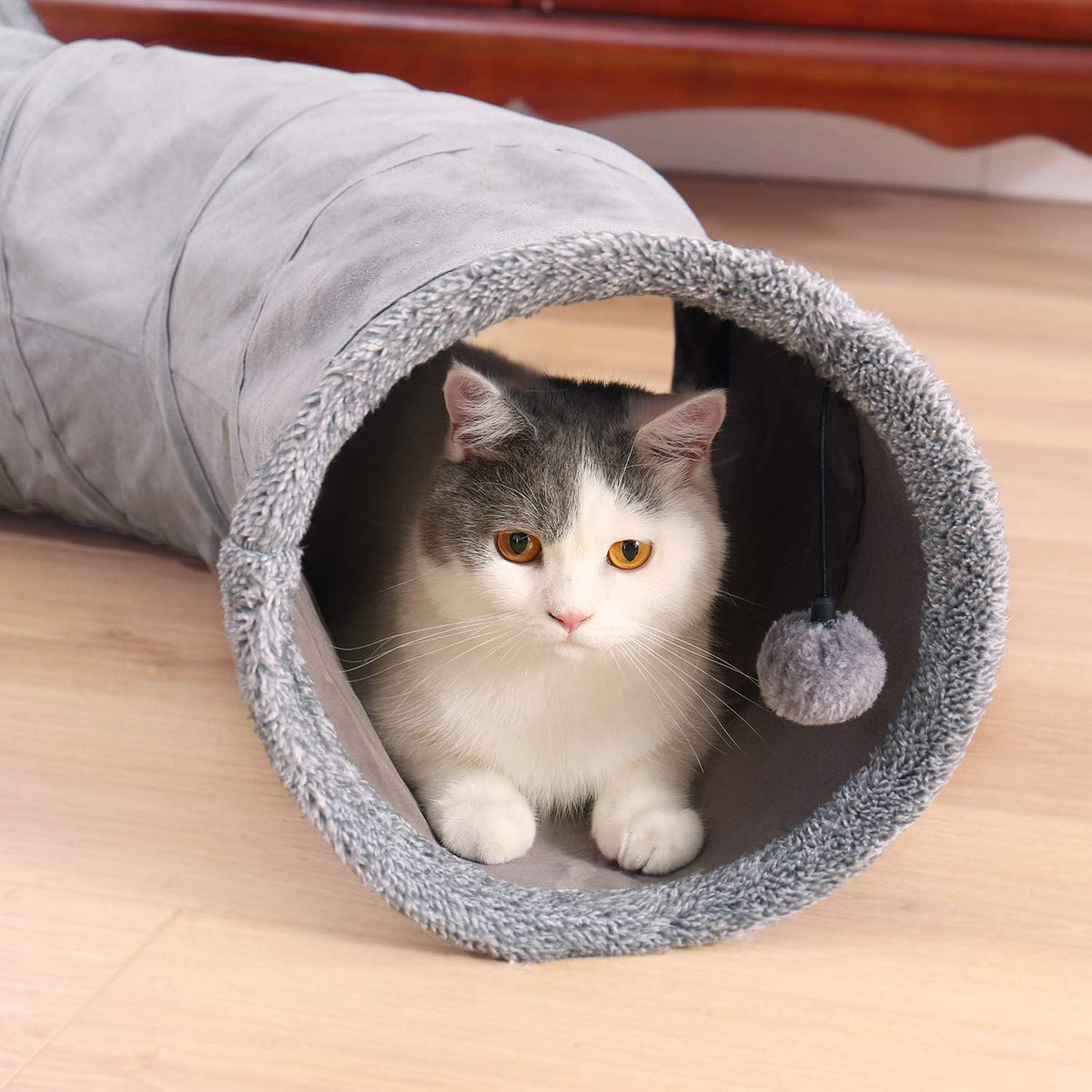 PAWZ Road Cat Scratching Post Bed Bundle with PAWZ Road Cat Tunnel Collapsible S Shape 10.5 Inches in Diameter