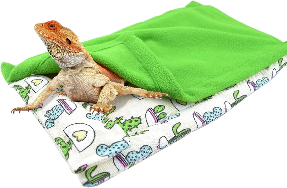 Dnoifne Reptile Sleeping Bag, Reptile Pets' Sleeping Bag Set with Pillow and Blanket, Hideout Habitat with Soft Warm for Bearded Dragon Leopard Gecko Lizard (Green Blanket)