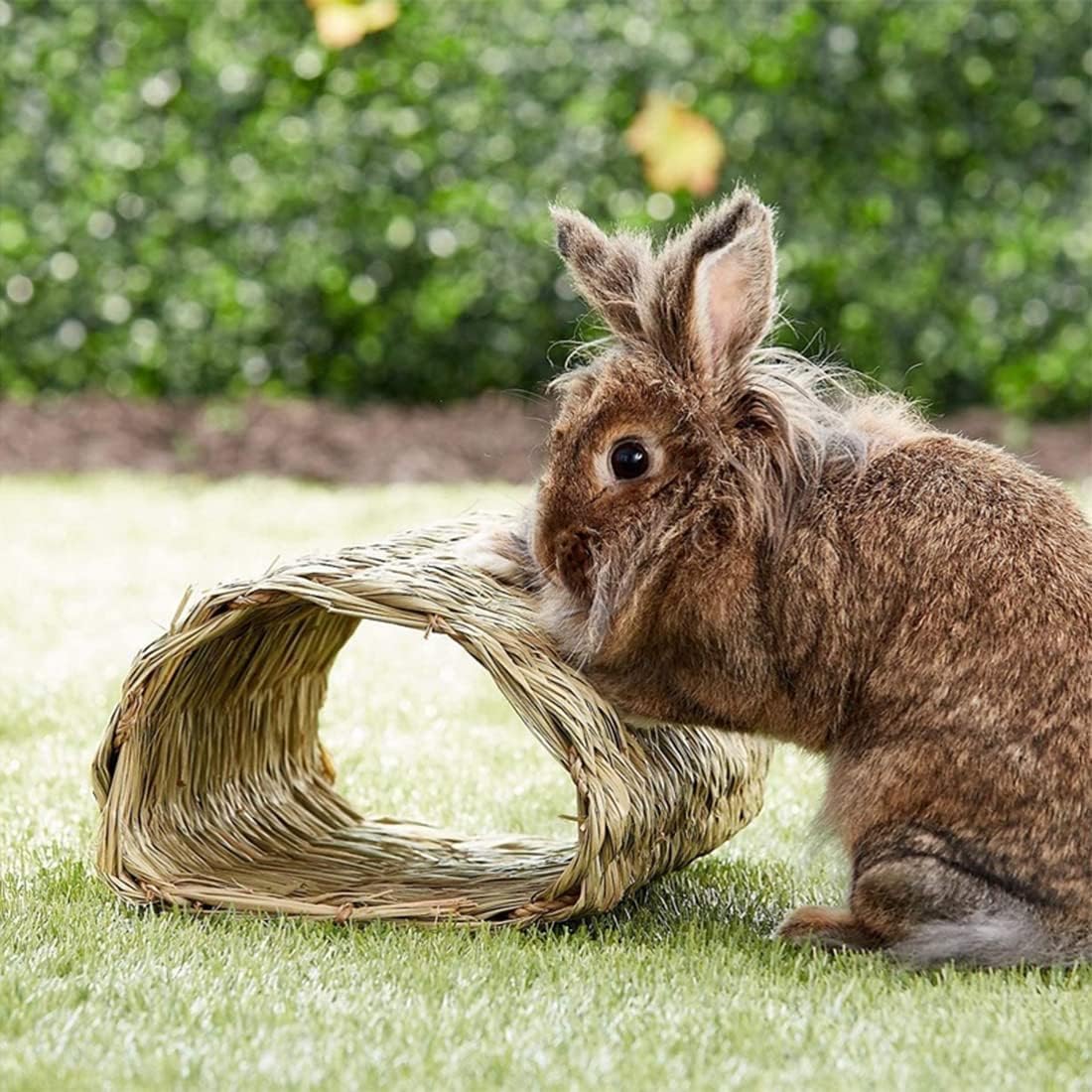 Hamiledyi Rabbit Grass Tunnel,Rabbit Grass Bed Natural Straw Woven Mat Winter Warm Hideaway Hut for Bunny Gerbil Ferrets Chinchilla Guinea Pig