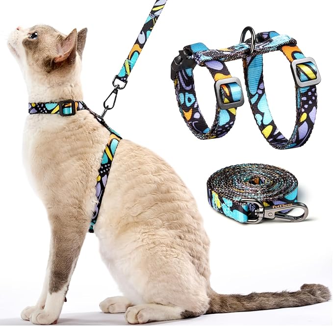 Cat Harness and Leash Set by PetThem