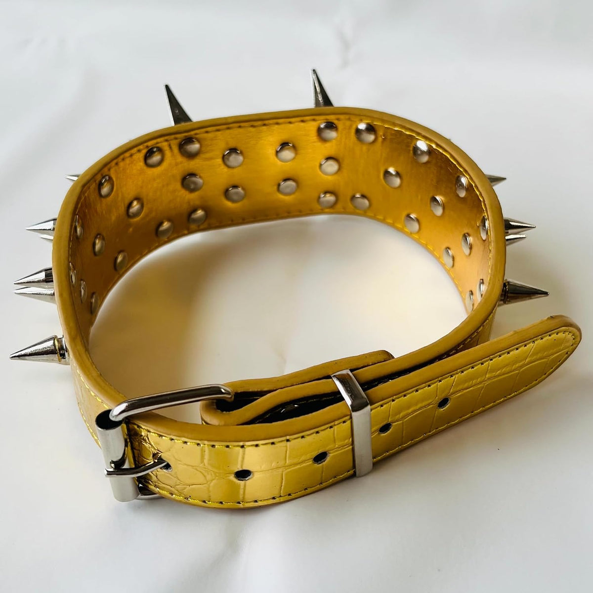 Spiked Dog Collar for Large Dogs Shepherd Doberman Labrador (Gold,XL-Neck 18-21 Inch)