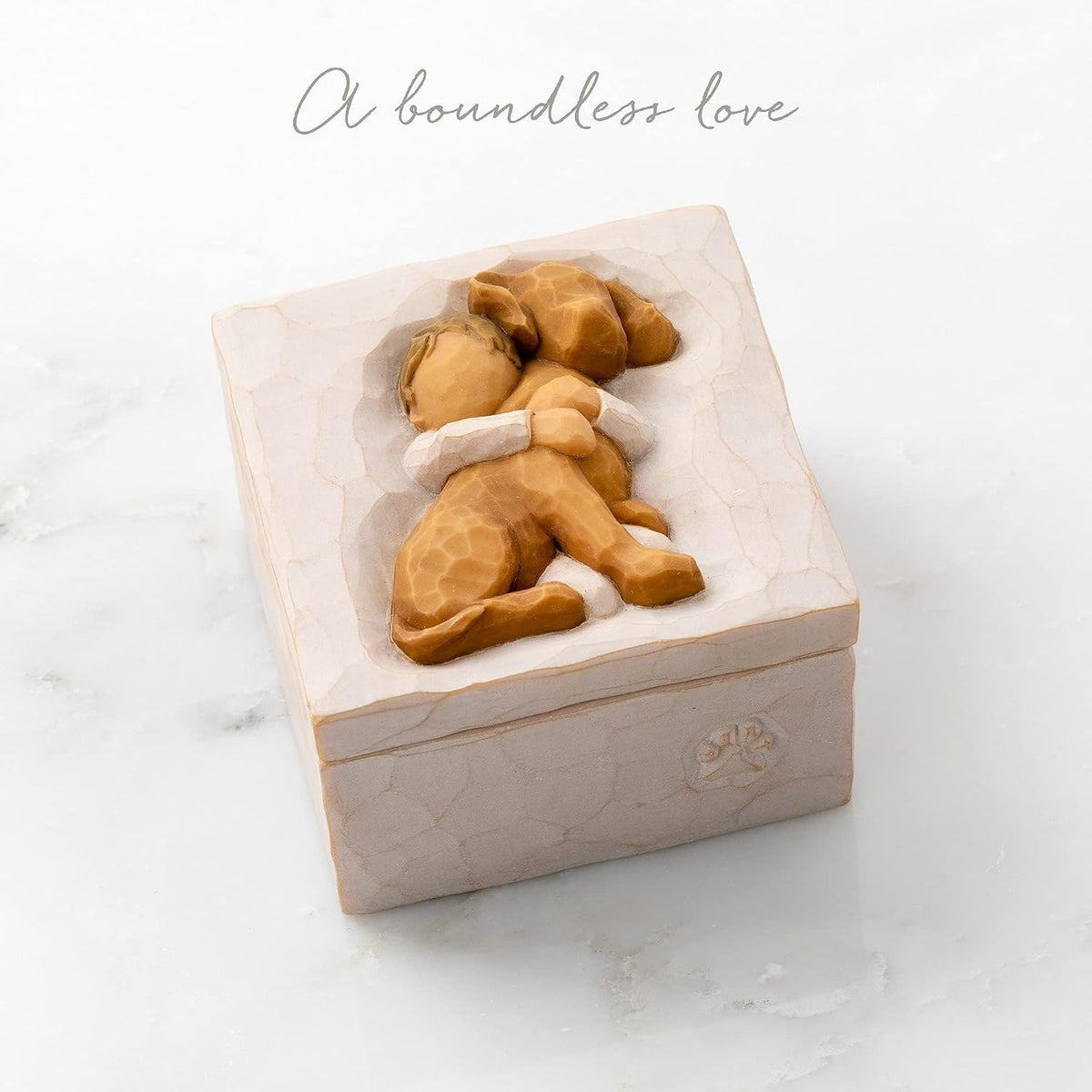 Willow Tree Hug (Golden Dog), Sculpted Hand-Painted Keepsake Box