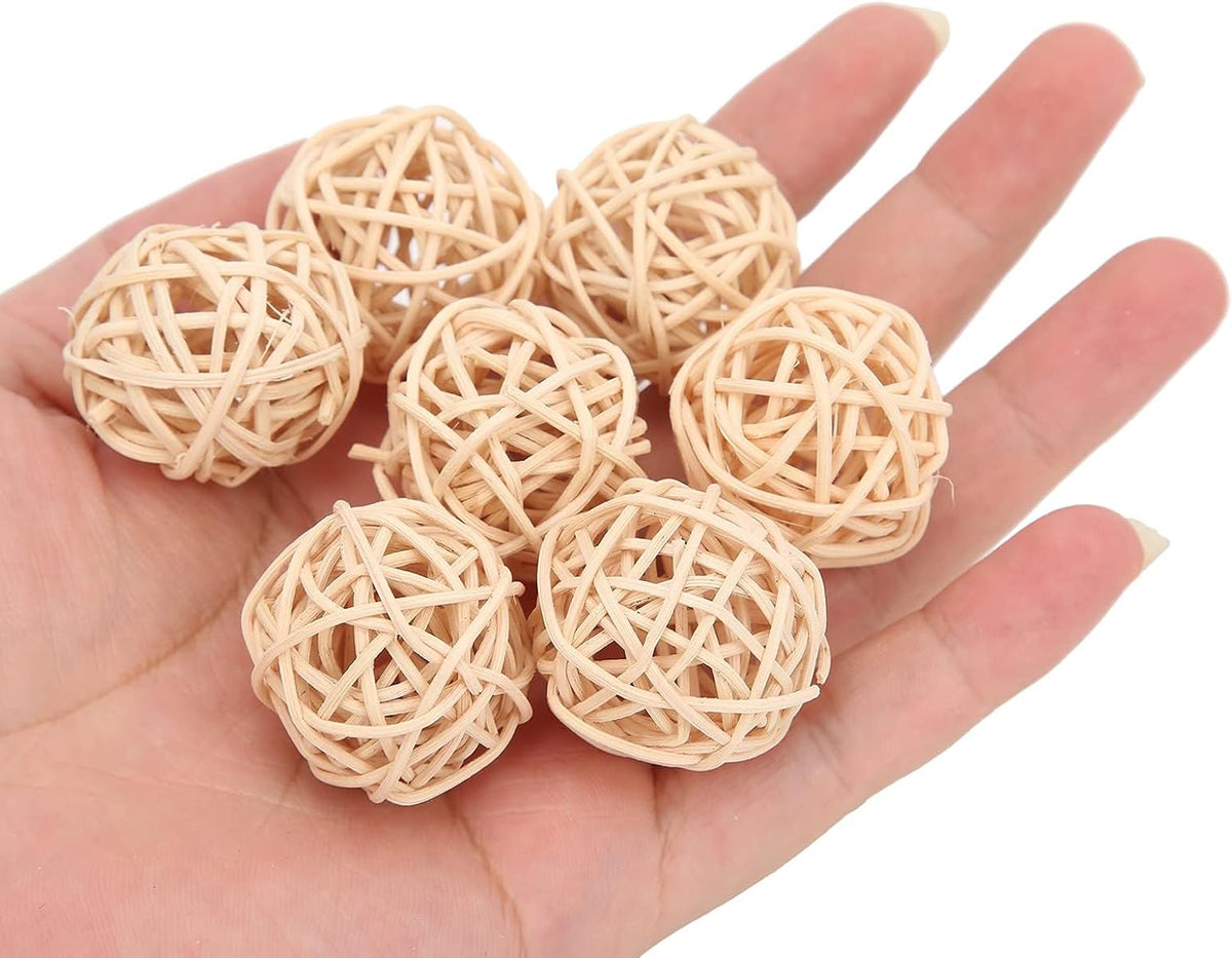 10Pcs Rattan Balls, Sepak Takraw Rattan and Harmless Parrot Small Animal Chew Toy for Parrot
