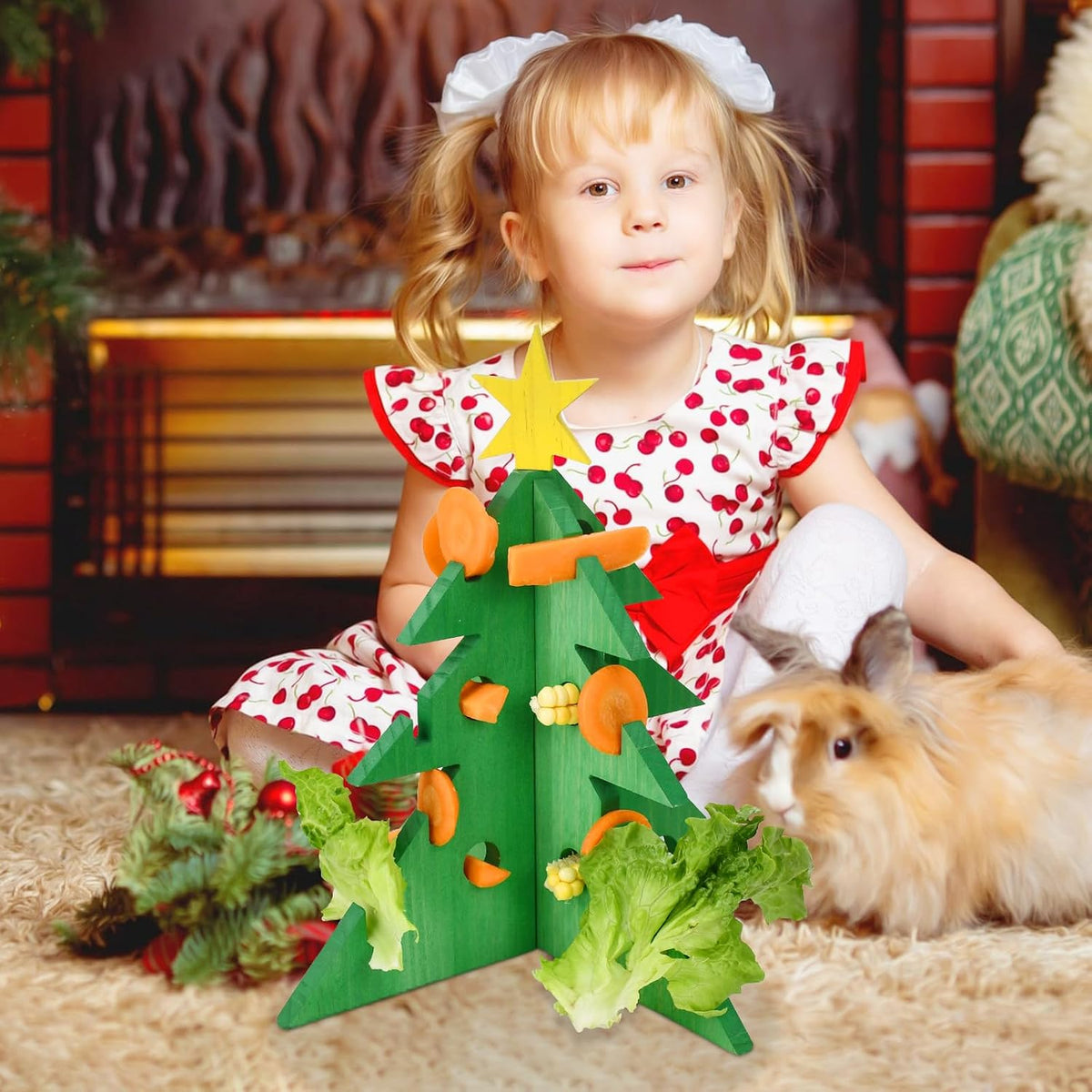 Rabbit Foraging Puzzle Toy - Christmas Tree Guinea Pig Bunny Hamster Vegetable Hay Feeder