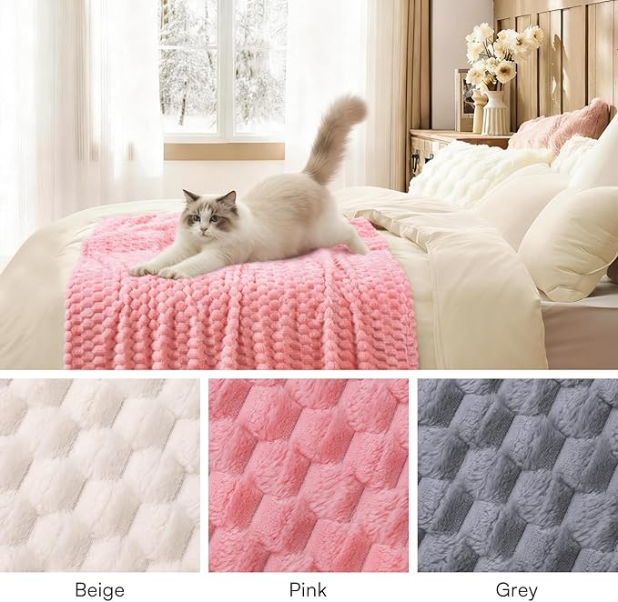 Luciphia Soft 300GSM Fleece Pet Blanket - Image 3