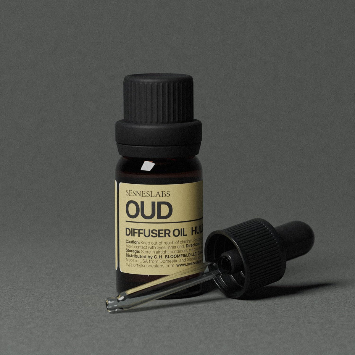 sesneslabs Oud Diffuser Oil, Oud Essential Oil Blend, Woody Spice, 10 mL