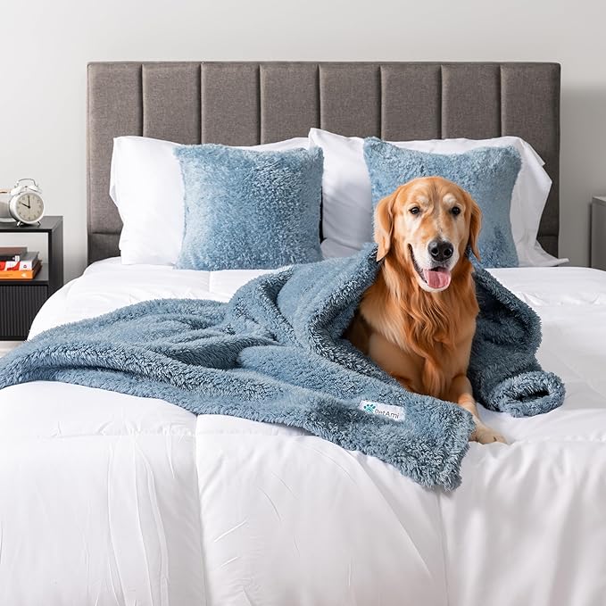 PetAmi Fluffy Waterproof Dog Blanket - Image 3