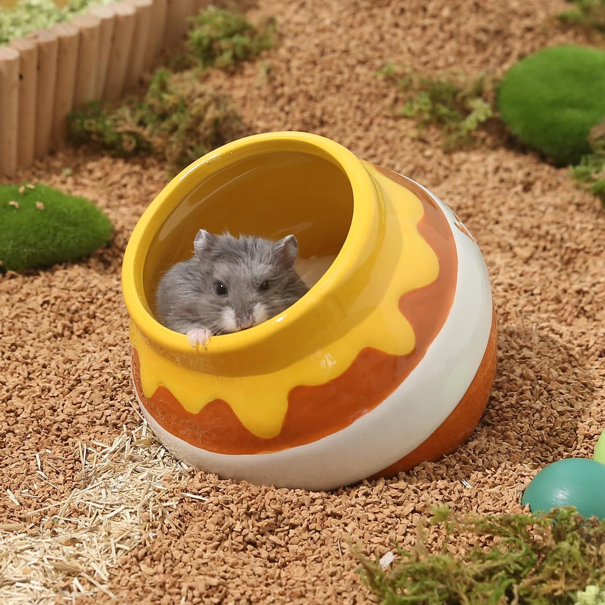 Honey‑Pot Ceramic Hamster Hideout, Chew‑Proof Small Pet Habitat Decor