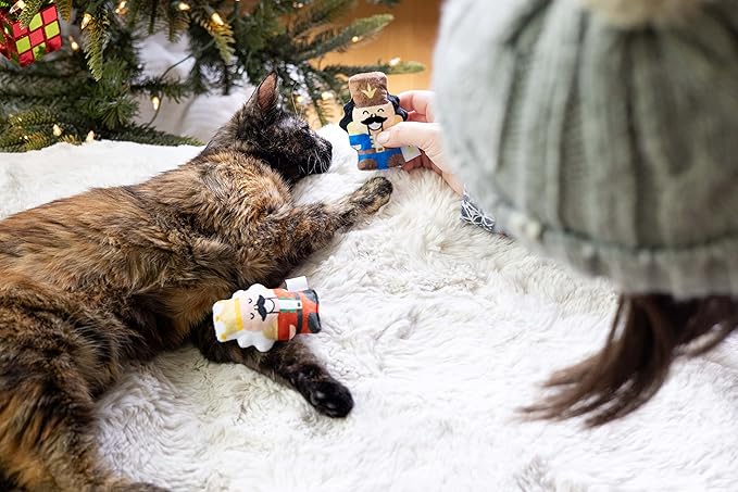 Pearhead Holiday Nutcrackers Cat Toy Set, Christmas Pet Owner Gift, Interactive - Image 4