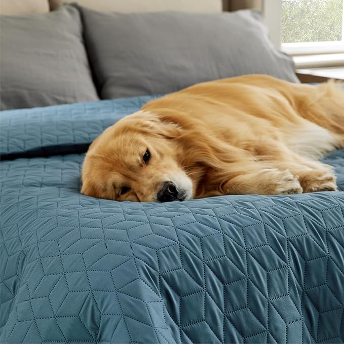 Bedsure 100% Waterproof Couch Cover - Image 8