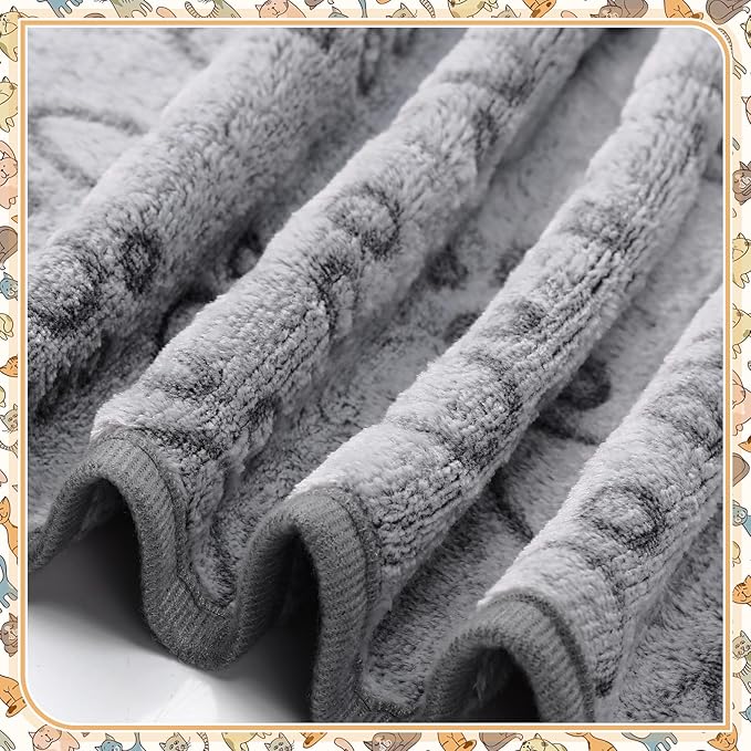 Tegeme 12 Pcs Pet Blankets Soft Fluffy Fleece Dog Cat Warm Paw Print Pattern - Image 4
