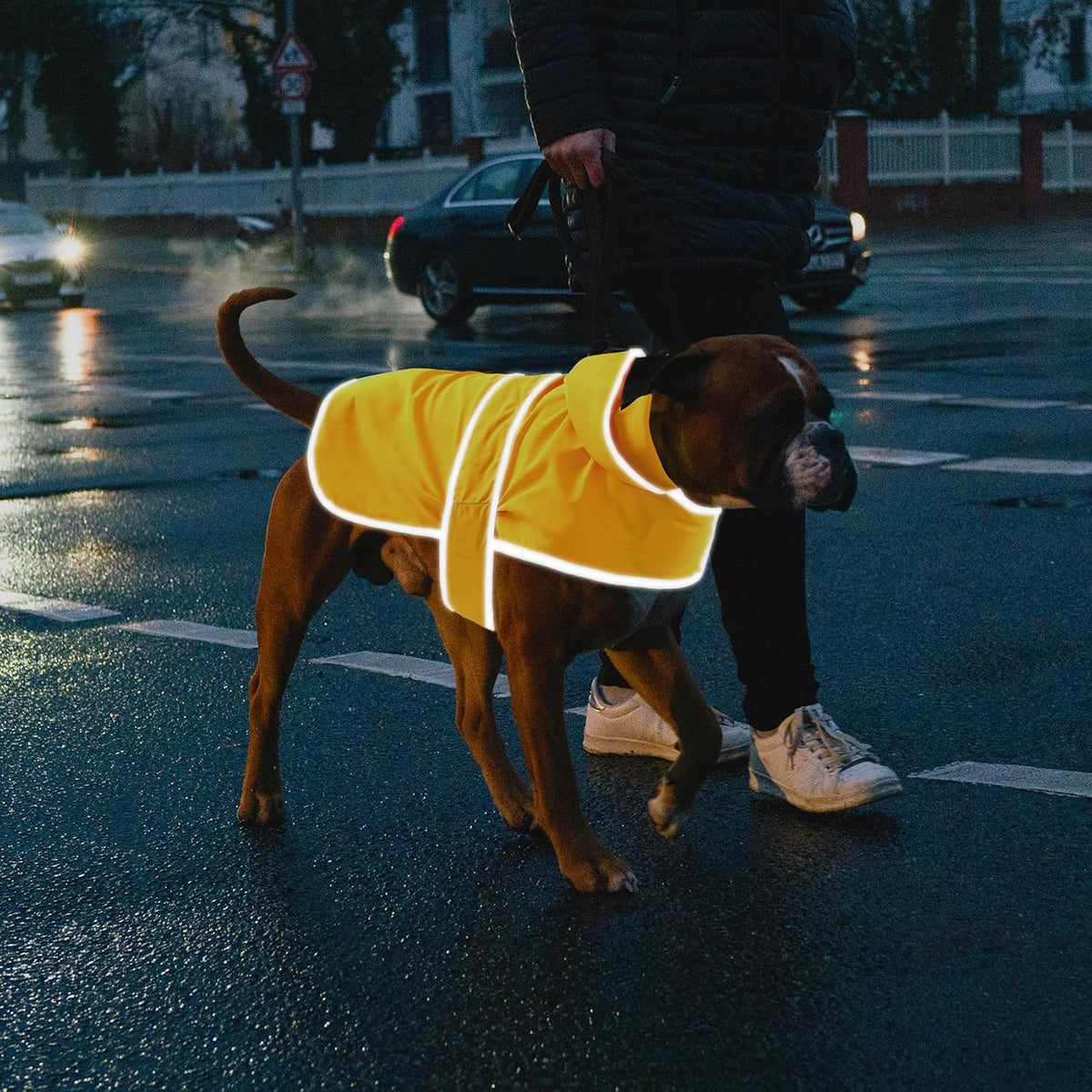 Dog Raincoat, Waterproof Dog Rain Jacket with Hood, Adjustable Rain Coat Poncho with Reflective Strips & Leash Hole for Large Medium Small Dogs Puppies, Lightweight Pet Clothes