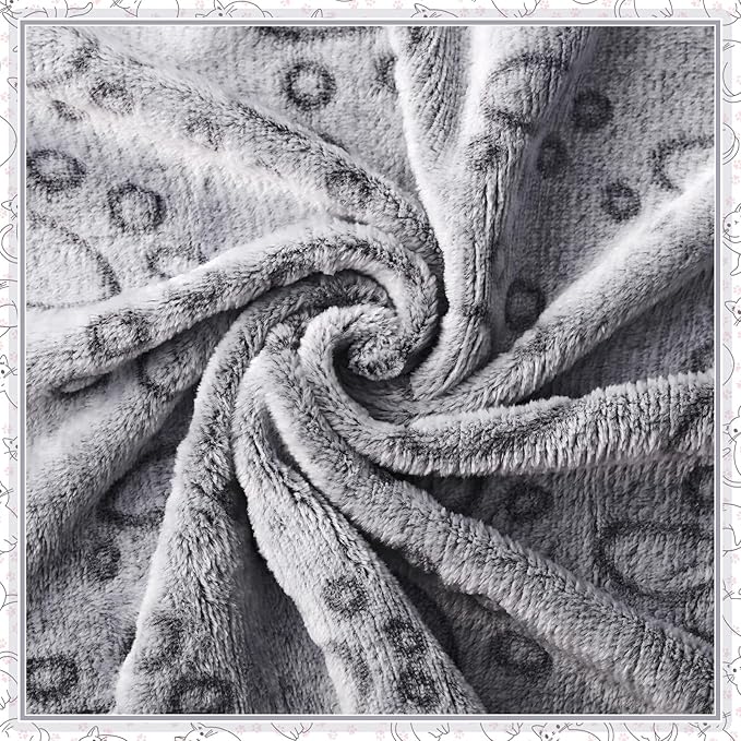 Tegeme 12 Pcs Pet Blankets Soft Fluffy Fleece Dog Cat Warm Paw Print Pattern - Image 3