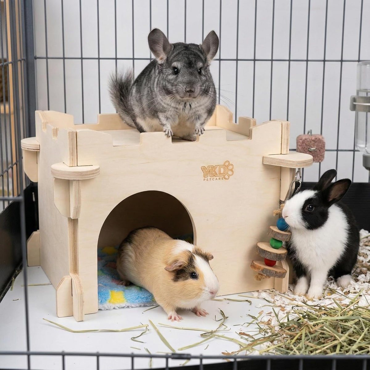 YKD Castle Chinchilla House, Guinea Pig Hideout