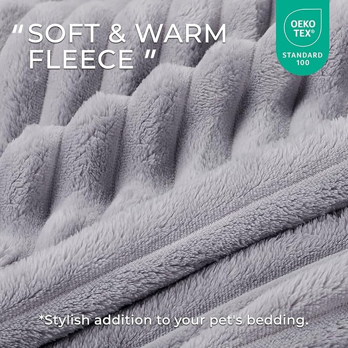 LINENLUX 1 Pack 3 Soft Fleece Dog Blanket - Image 2