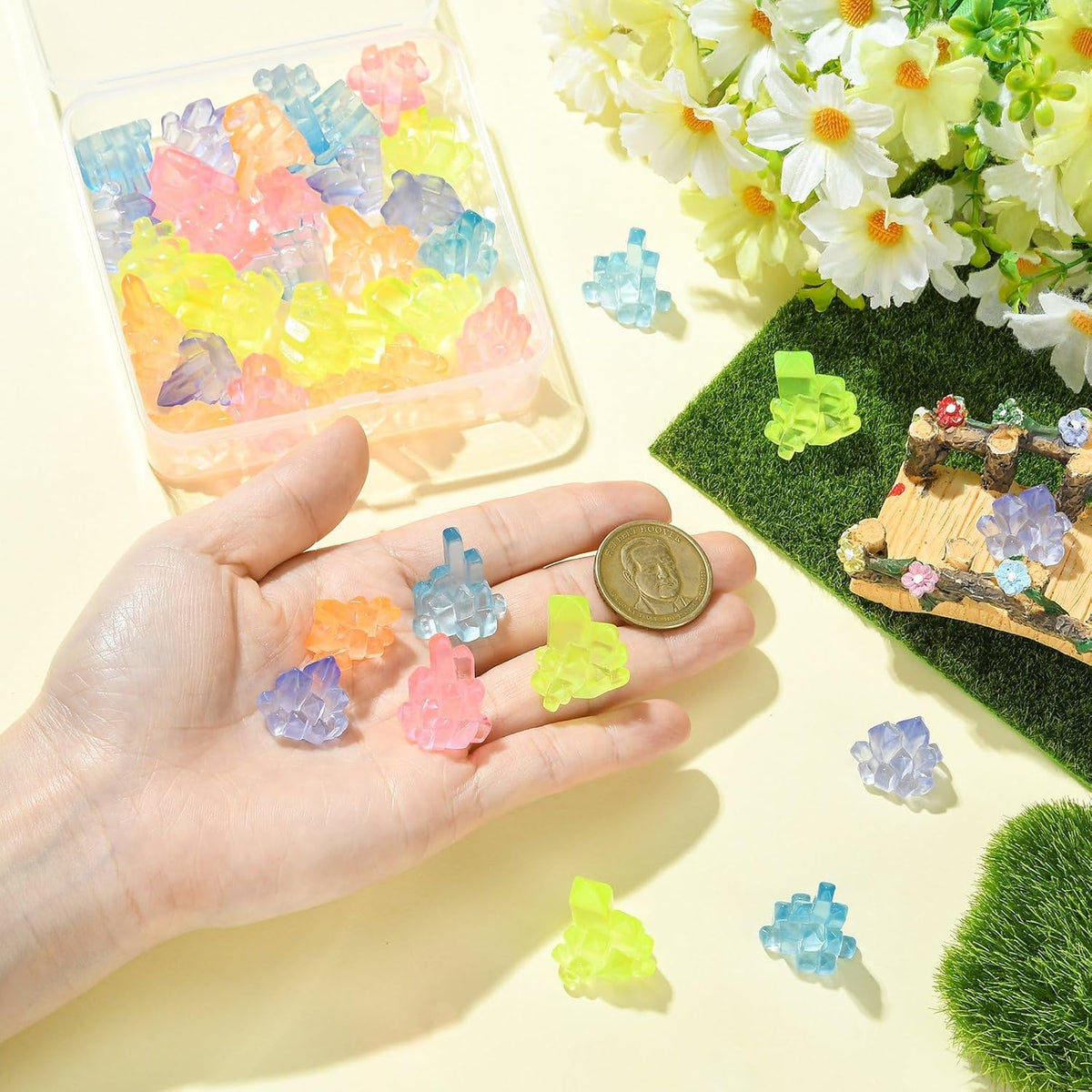 Ipotkitt 40pcs Resin Glow Crystal Betta Stones for Fish Tank Decor