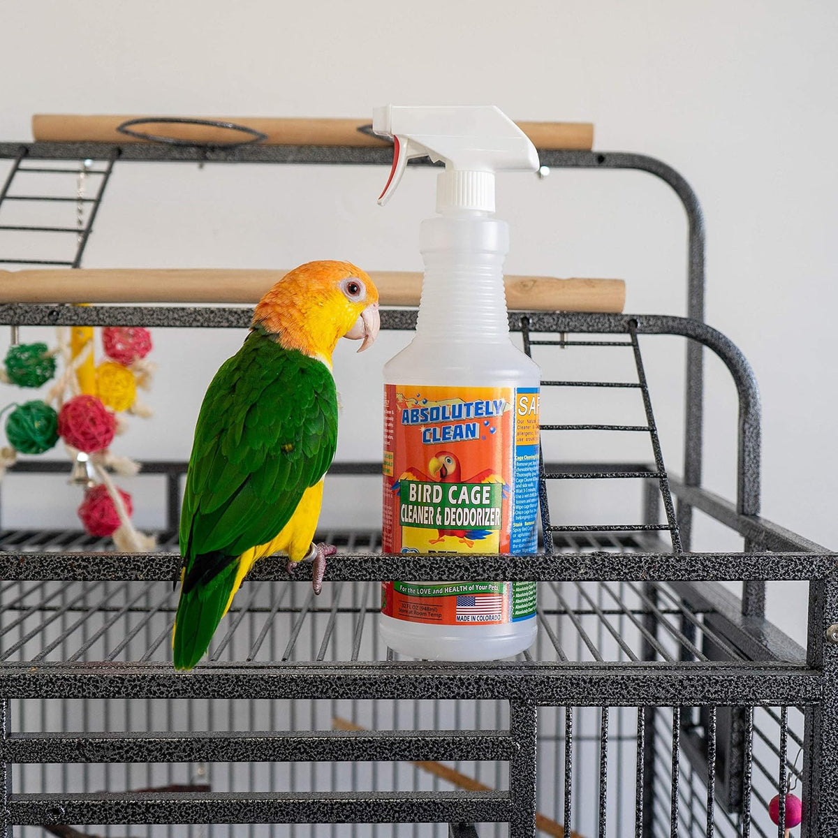 Absolutely Clean Amazing Bird Cage Cleaner and Deodorizer - Just Spray/Wipe - Safely & Easily Removes Bird Messes Quickly and Easily - Made in The US - Fragrance Free (32oz Pack of 1)