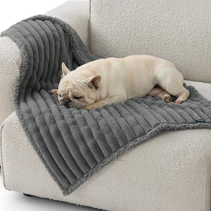 Bedsure ComfyFleece™ Waterproof Dog Blankets - Image 9