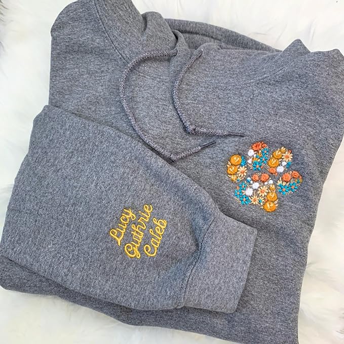 NAZENTI Custom Dog Mom Embroidered Sweatshirt - Image 3