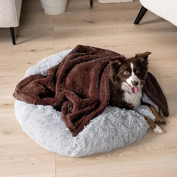 PetAmi Fluffy Waterproof Dog Blanket - Image 3