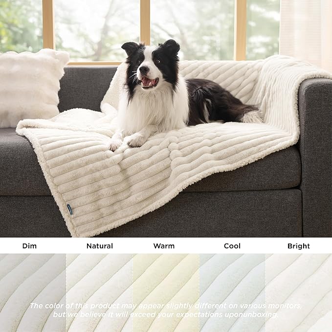 Bedsure ComfyFleece™ Waterproof Dog Blankets - Image 6