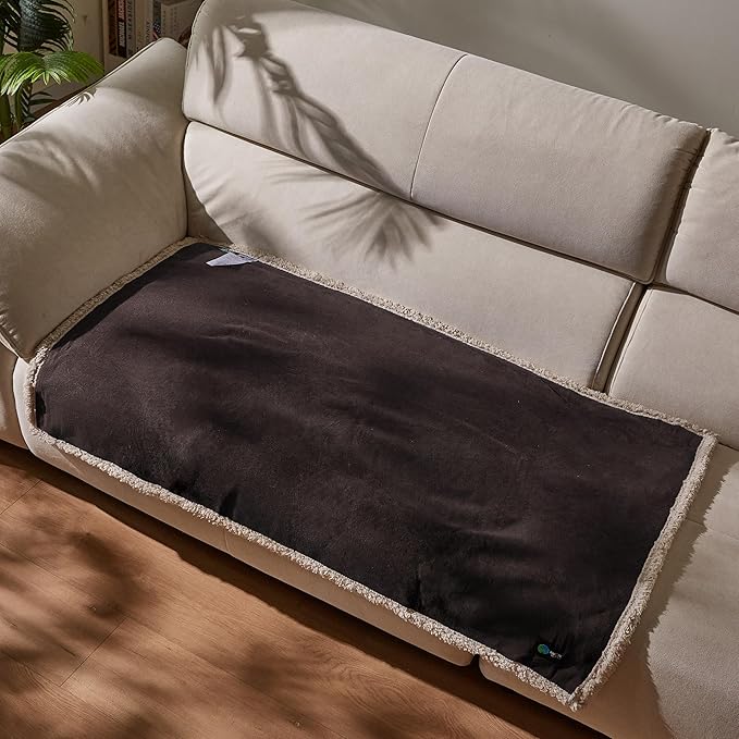 Kritter Planet Waterproof Dog Blanket, Reversible Water Proof Pet Blanket by KritterPlanet