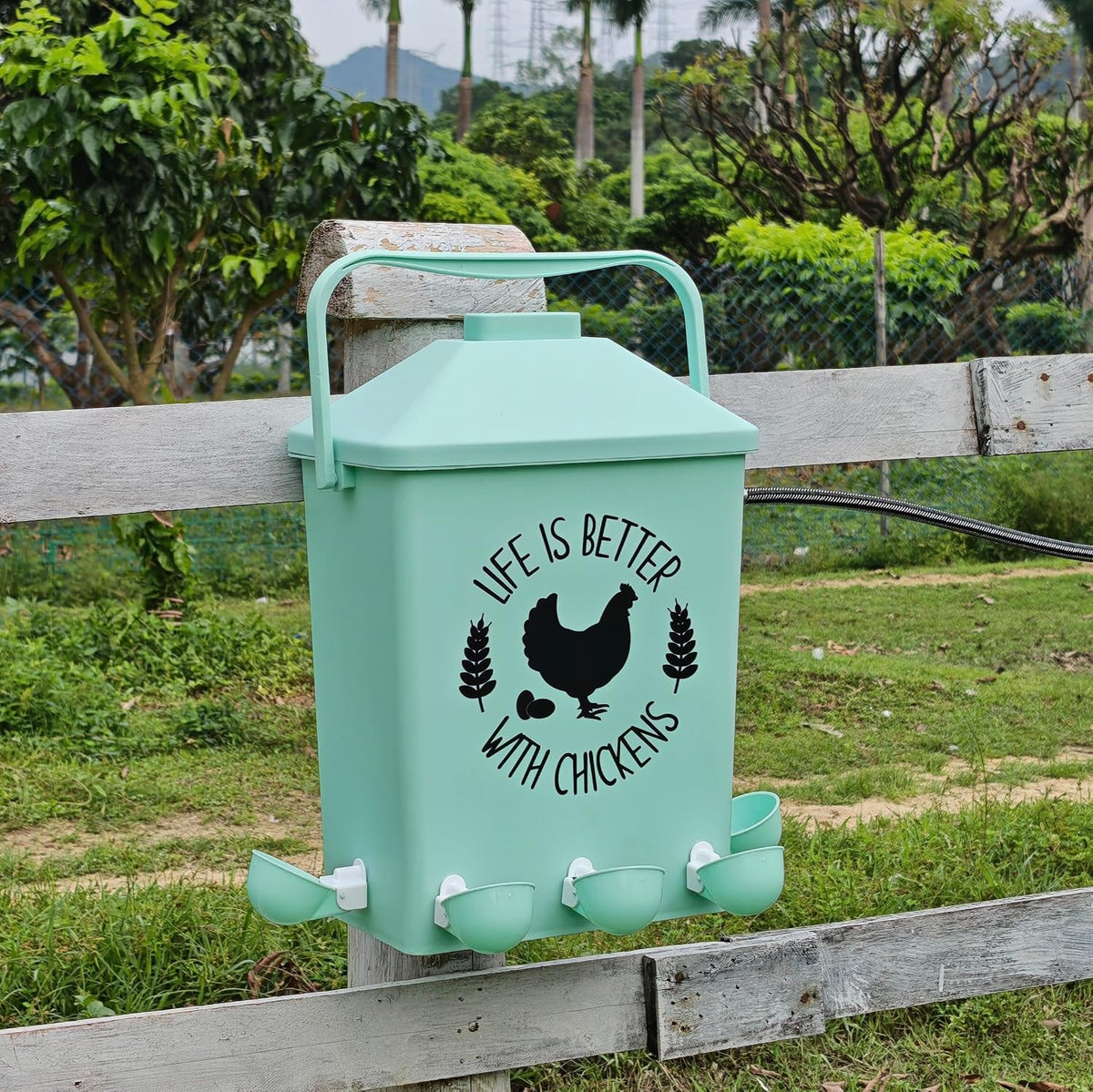 TGEYD 4.2Gal Hanging Chicken Waterer, Wall Mountable, Anti-Roost Domed Lid