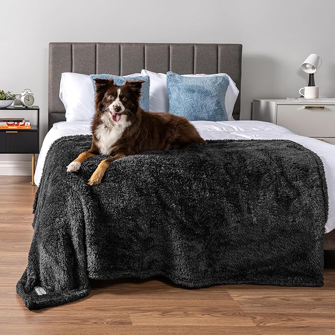 PetAmi Dog Blanket for Large Medium Dogs Black, Fluffy Soft Puppy Blanket - Image 3